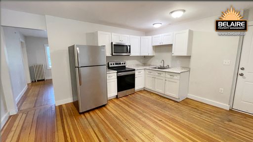 Spacious 3 BR 1 BA in Fitchburg