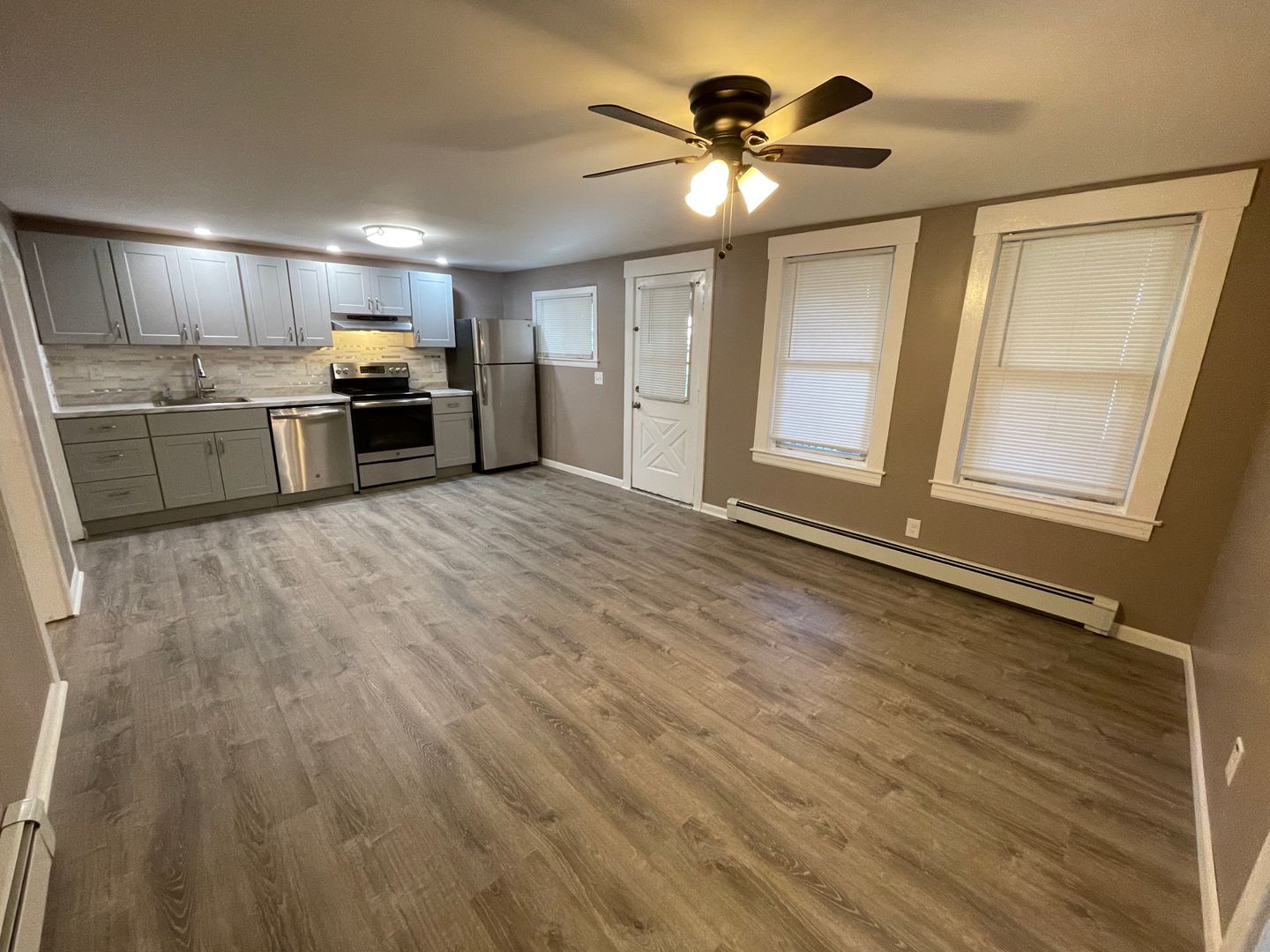 Gardner Apartment: 14 Marquette St