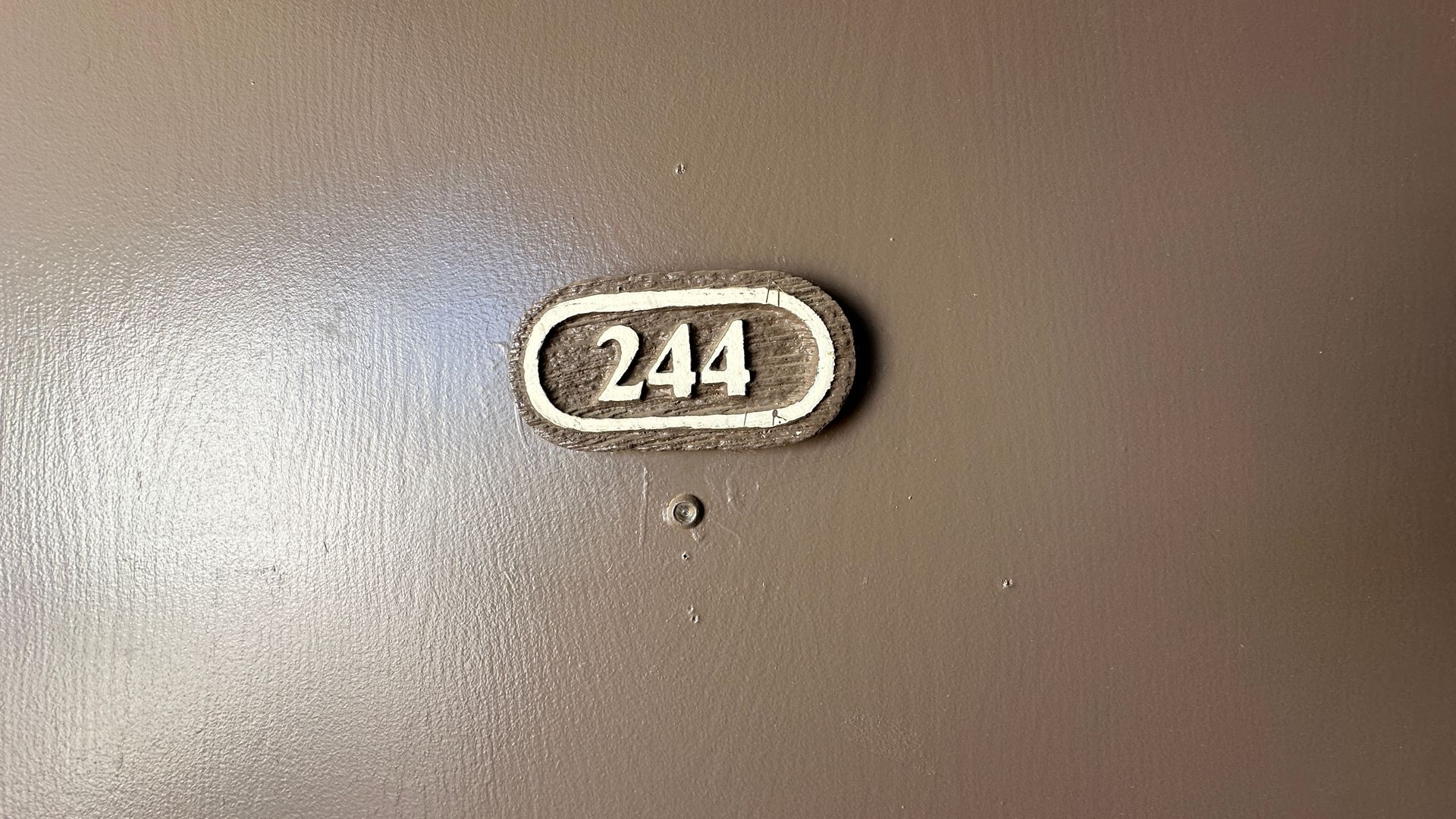 Tempe Apartment: 610 E Gilbert Dr.