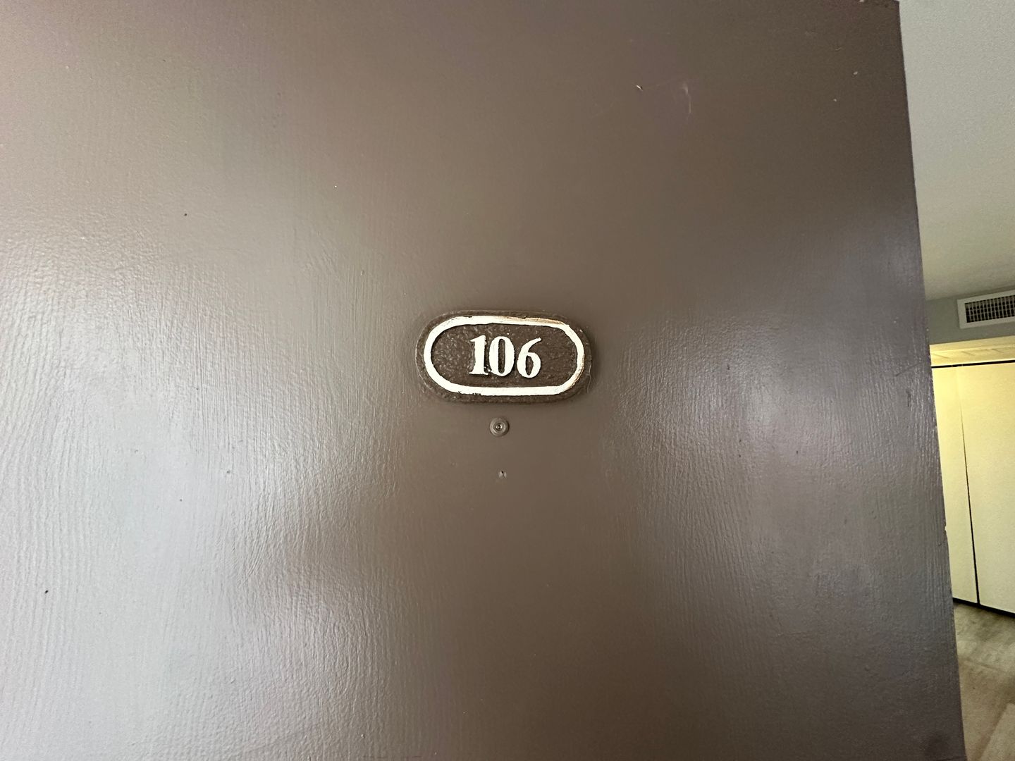 Tempe Apartment: 610 E Gilbert Dr.