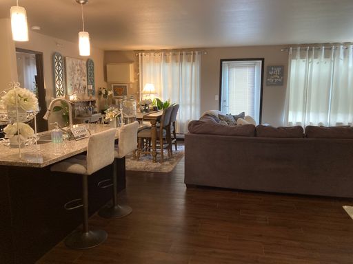 Spacious 2B2B-Pet Friendly – photo 1