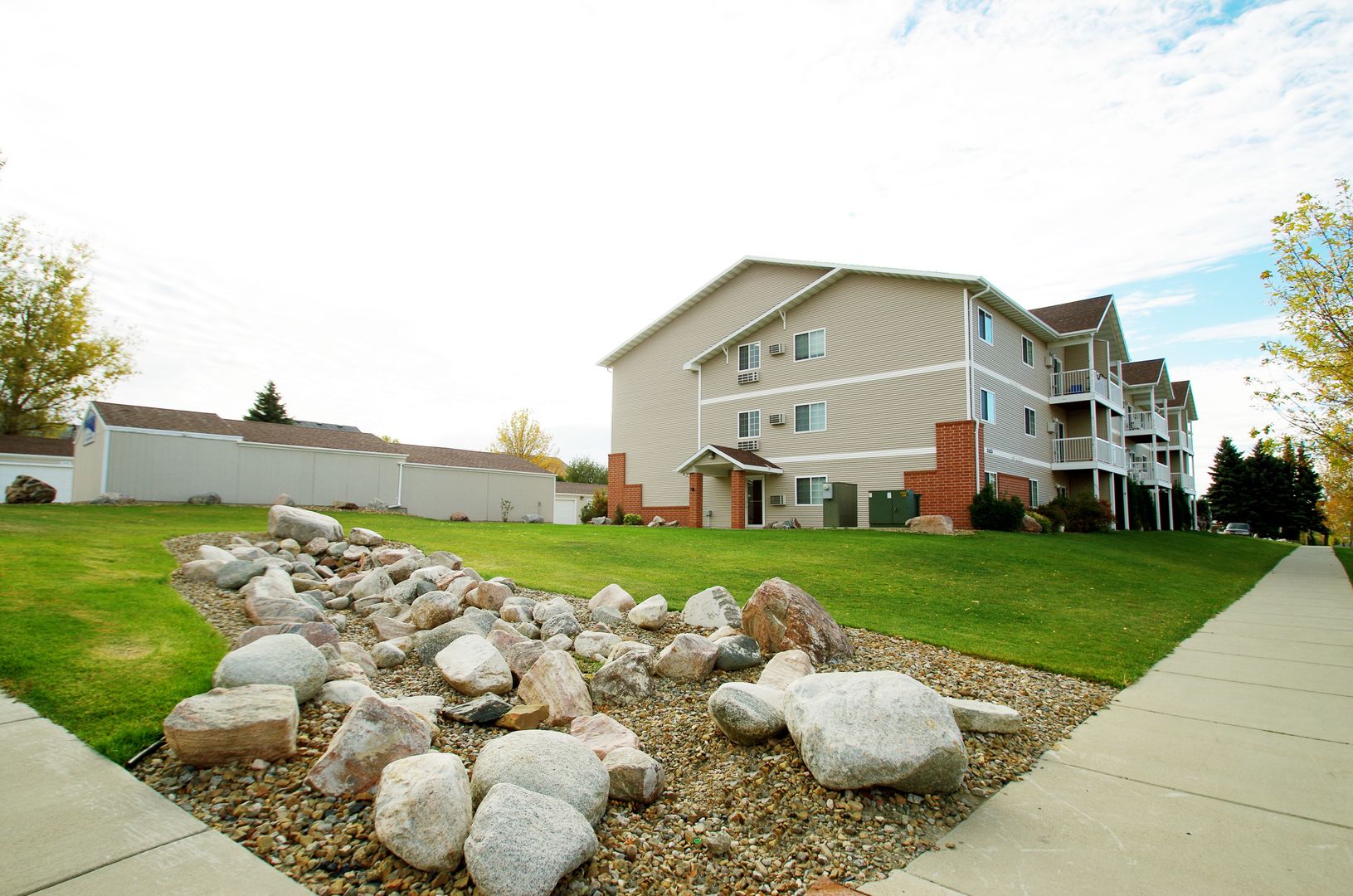 Bismarck Apartment: 2112-2113 Grimsrud Drive
