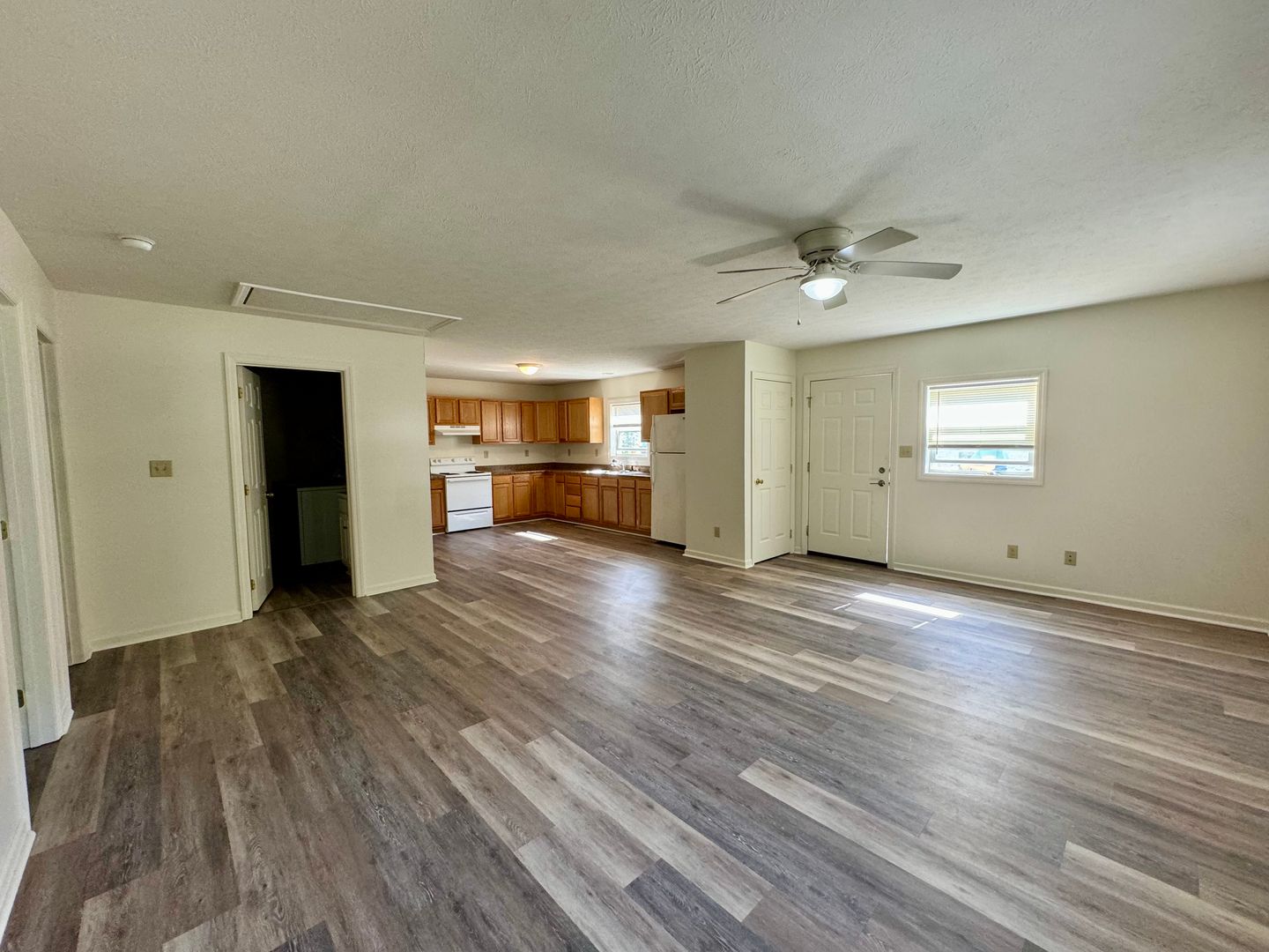 652 Hillwood Dr. 658102, WV 26508