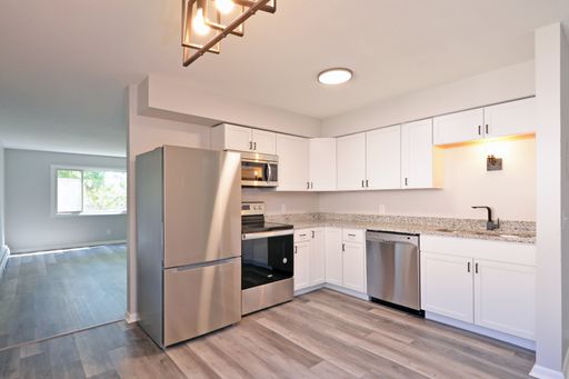 COMING SOON! Freshly Renovated 1 Bed, 1 Bath Unit in Champlin!