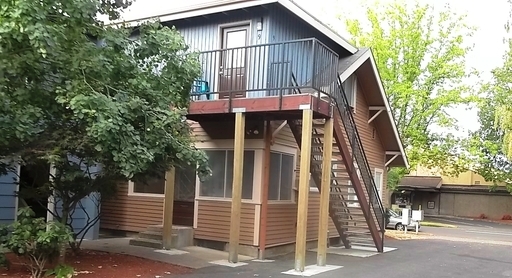 1437 High St #2, Eugene, OR 97401