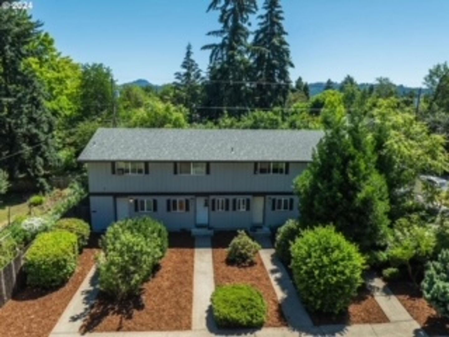 Eugene Apartment: Gama08~1232 W 8th Ave.