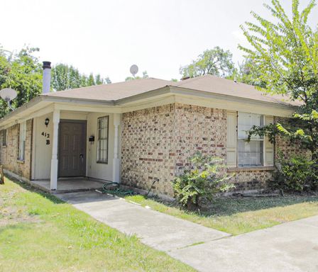 412 B Hollandale Circle – photo 1