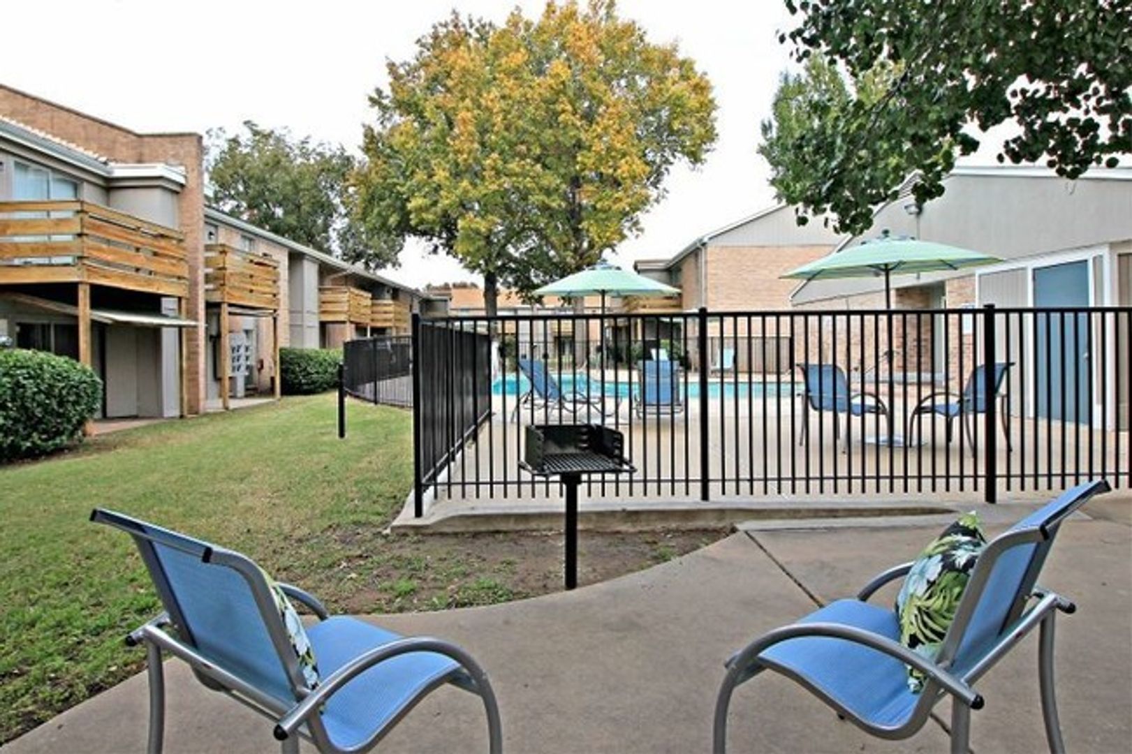 Tulsa Apartment: 5151 S Utica Ave