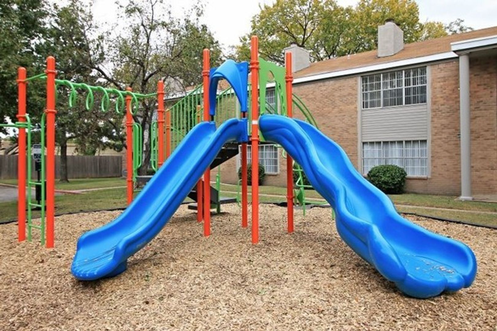 Tulsa Apartment: 5151 S Utica Ave