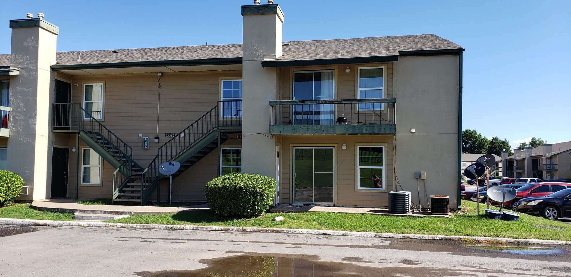 Tulsa Apartment: 8502 E 66th Pl