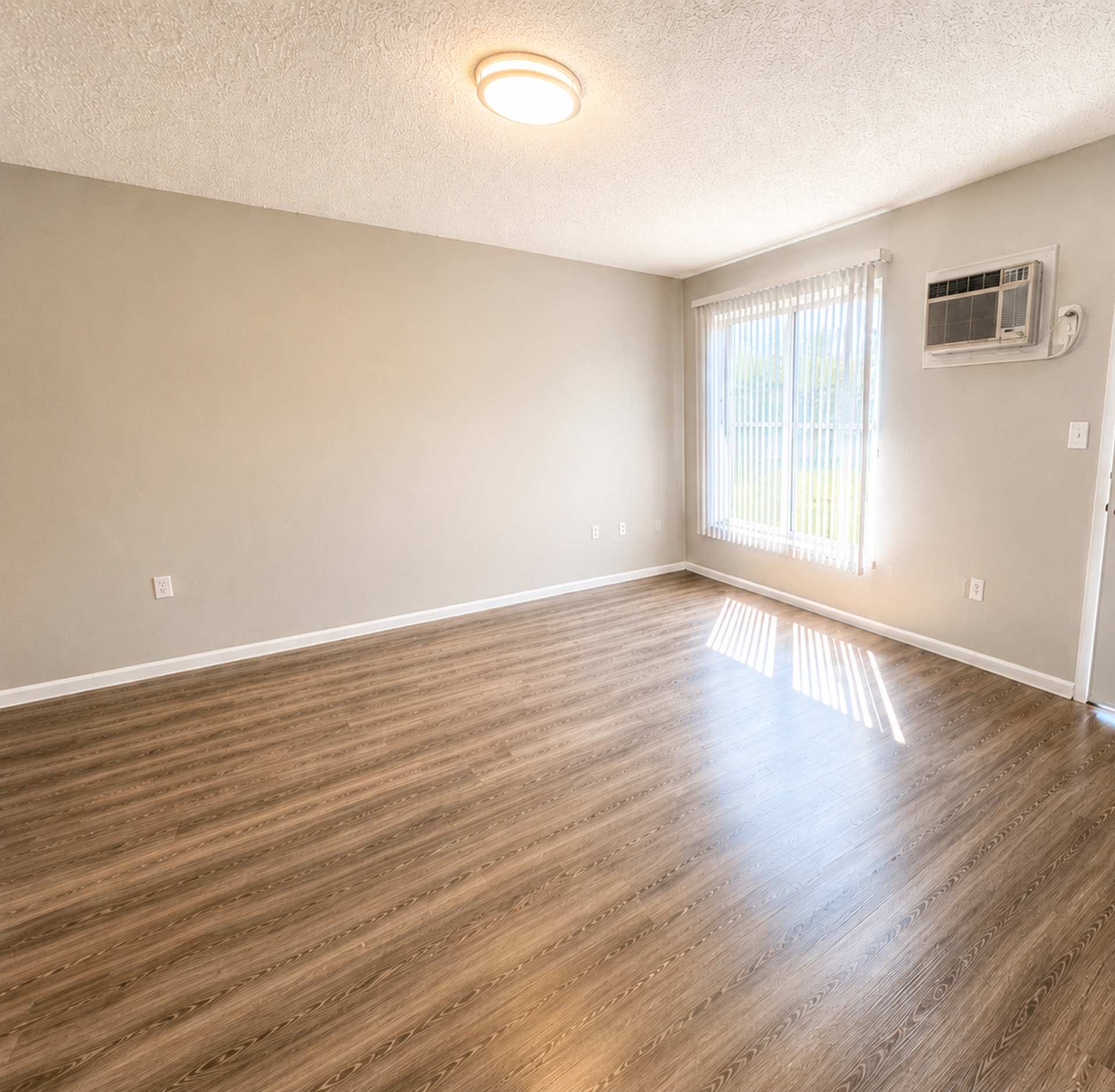 Baton Rouge Apartment: 7626 Airline Highway