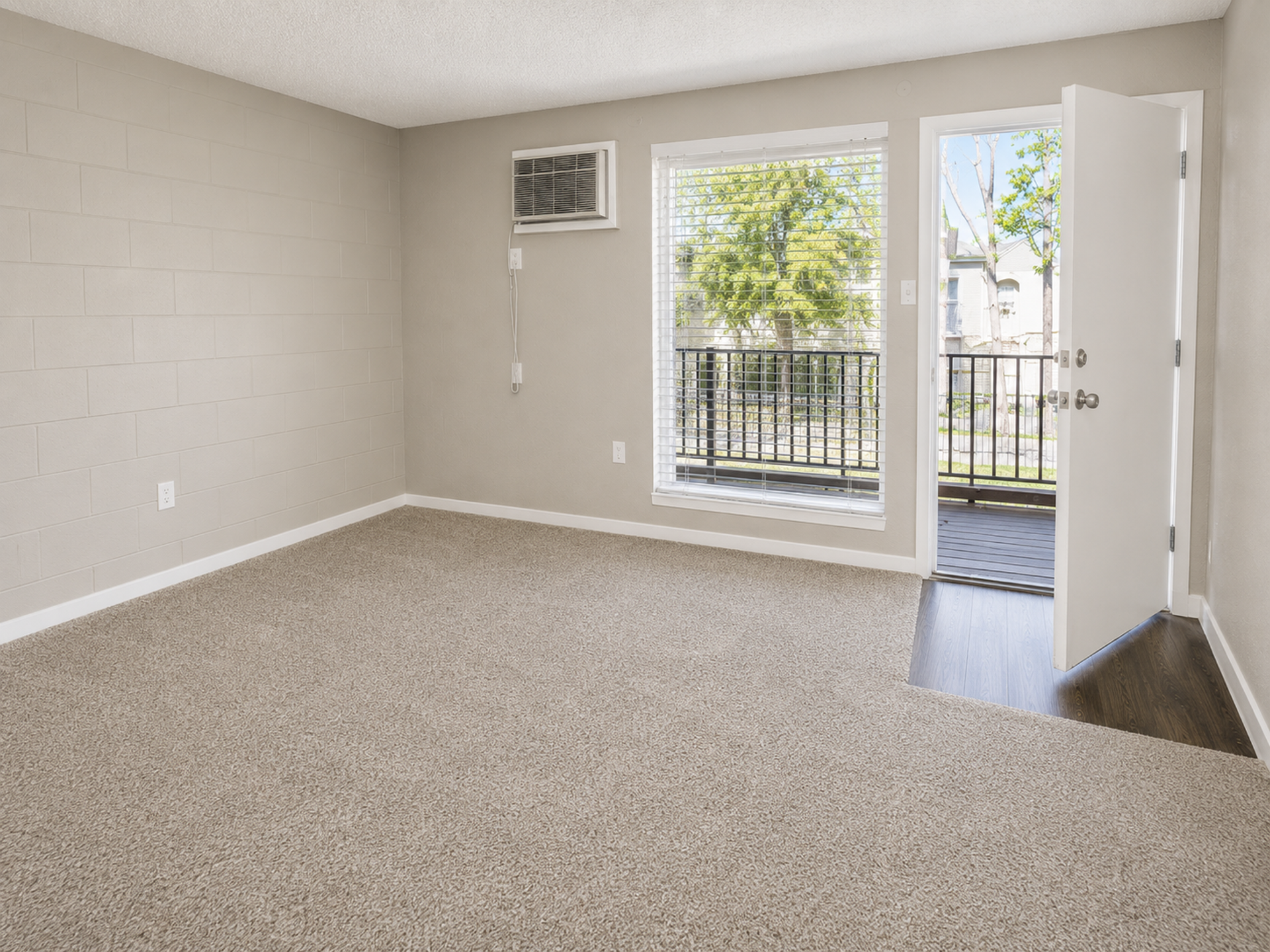Amarillo Apartment: 4215 S. Western Street