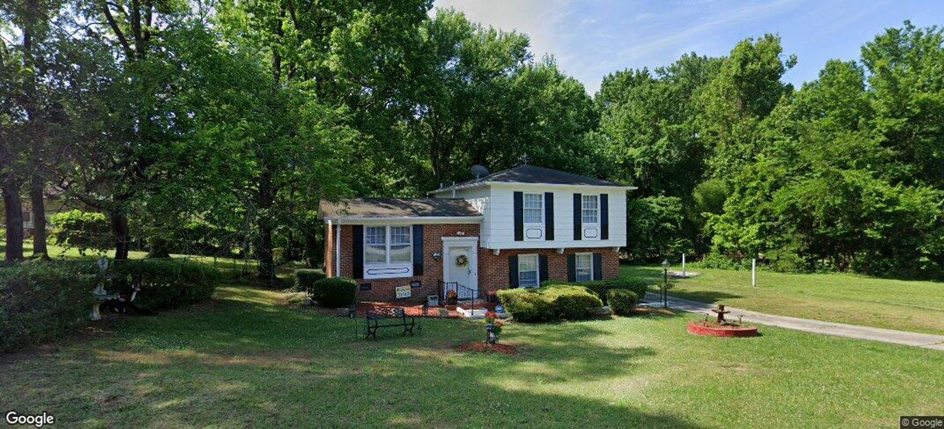 Greensboro House: 1603 Hannaford Rd