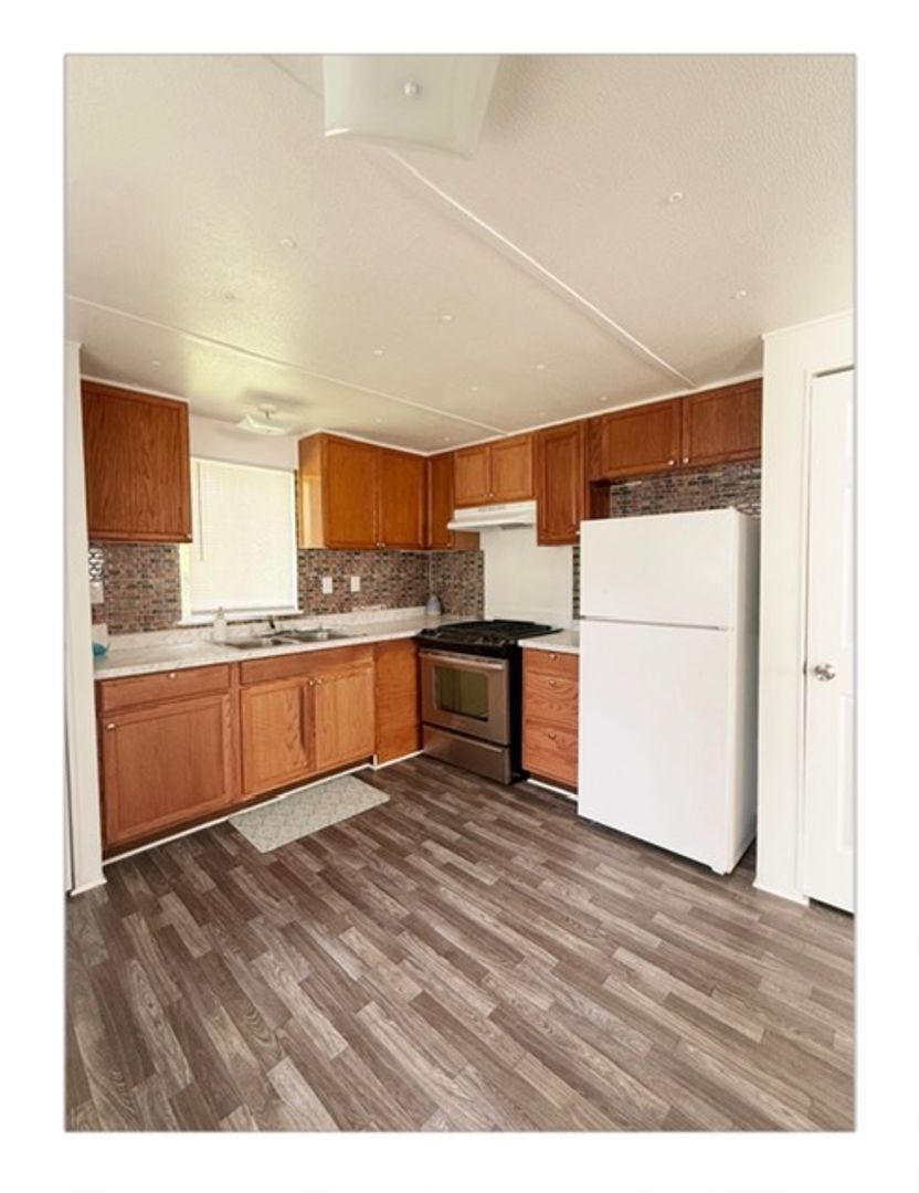 Gainesville Apartment: 110 NW 39th Ave