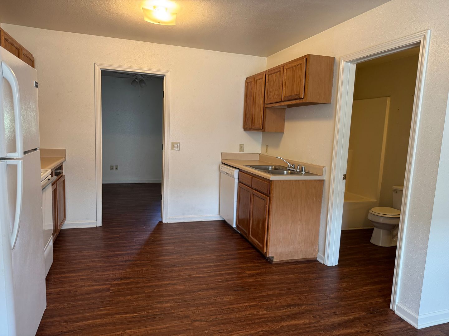 Murray Apartment: 1708 Brooklyn Drive
