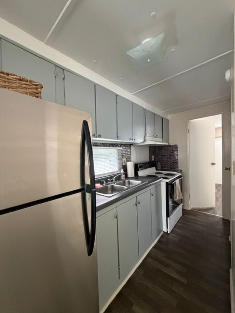 Gainesville Apartment: 110 NW 39th Ave