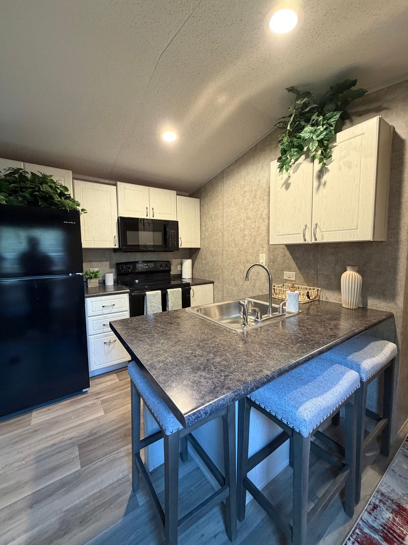 Gainesville Apartment: 110 NW 39th Ave