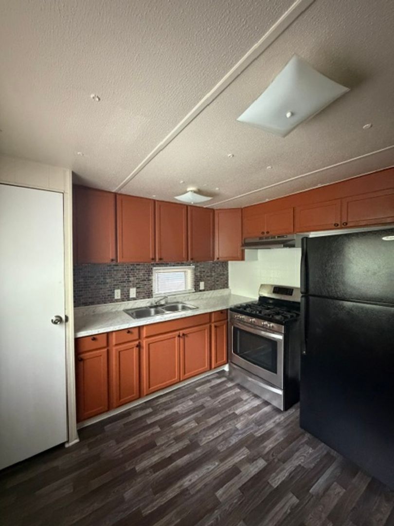 Gainesville Apartment: 110 NW 39th Ave