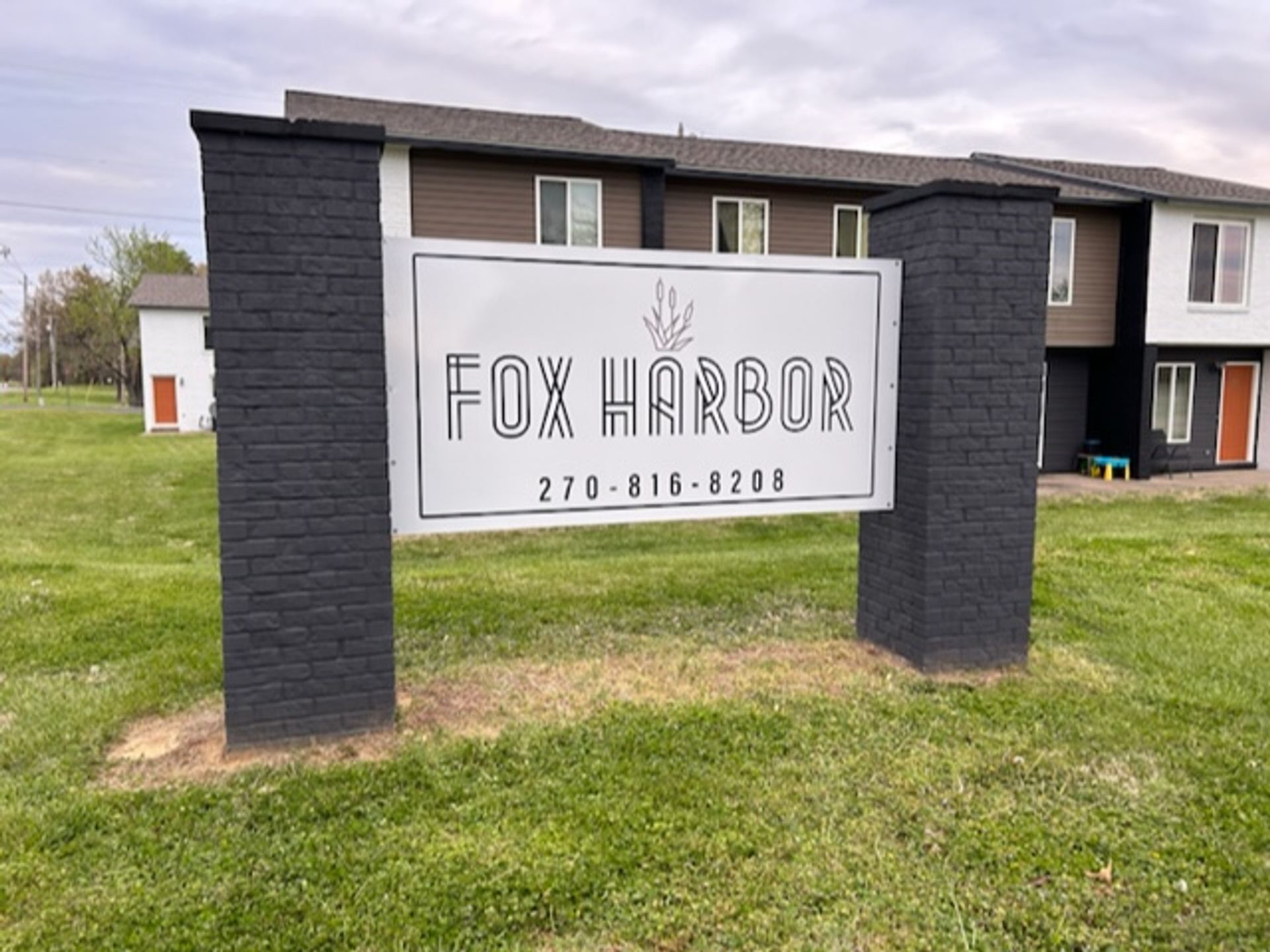 Fox Harbor Apartments