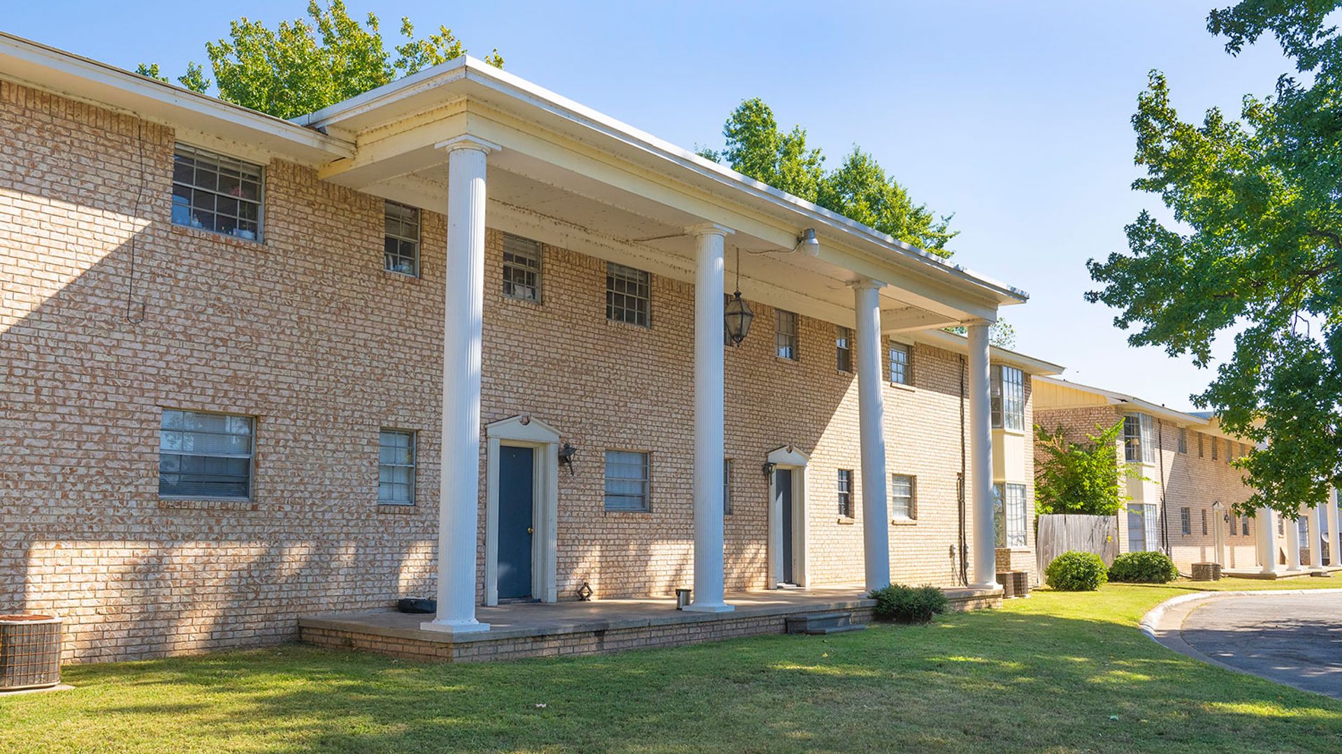 Fort Smith Apartment: 4421 Windsor Drive