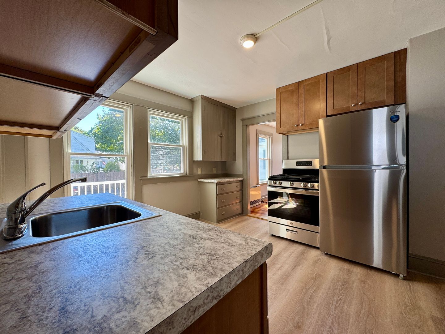 South Portland Apartment: 70 Angell Avenue