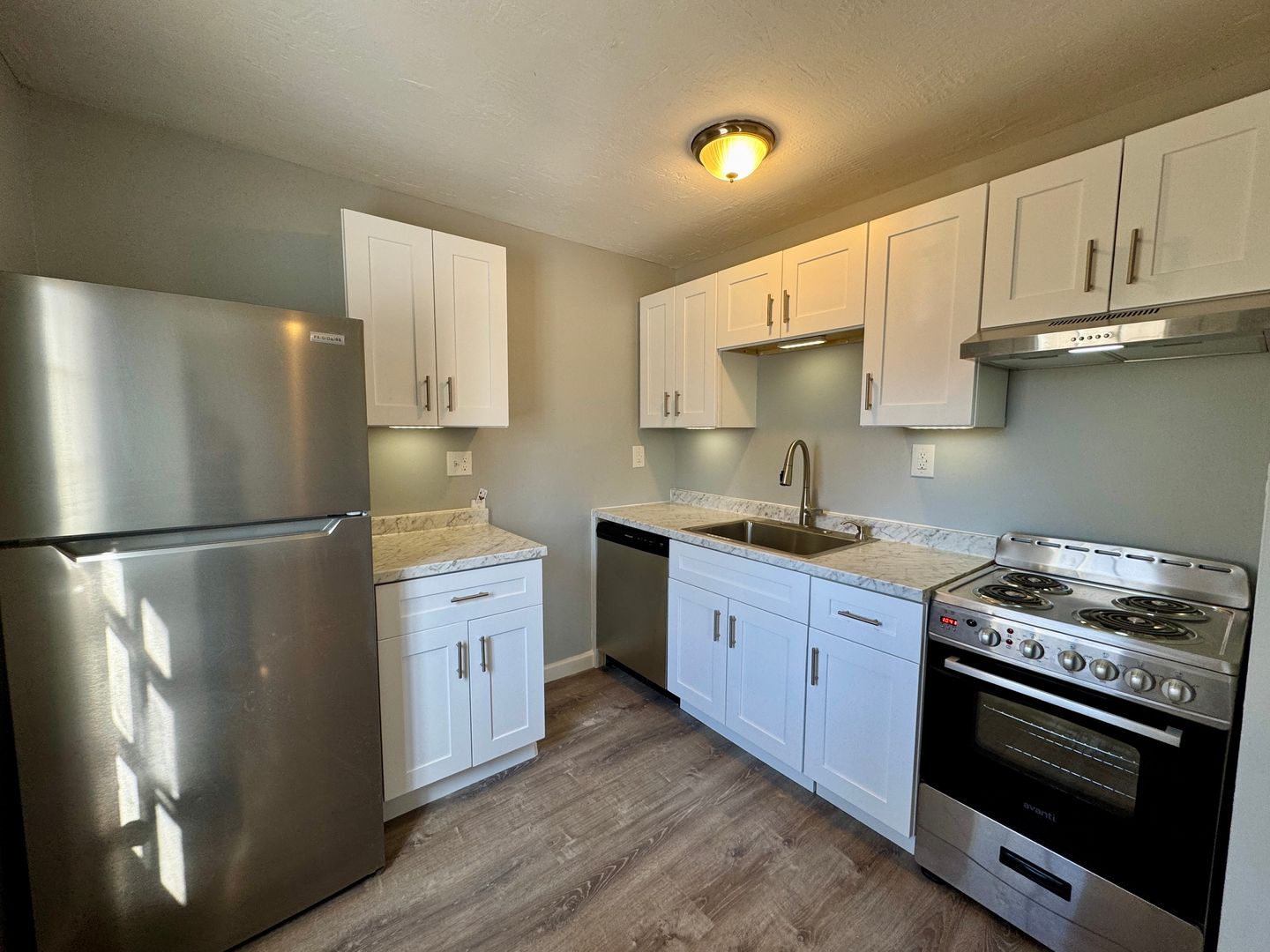 South Portland Apartment: 185 Preble Street