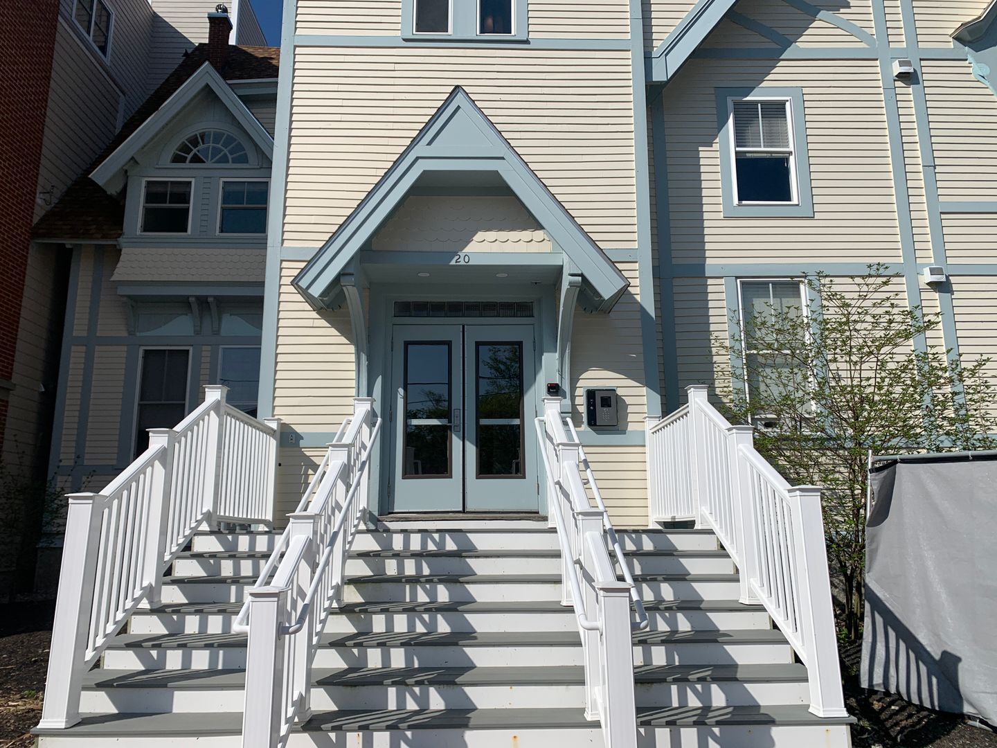 Saco Apartment: 20 Cutts Avenue