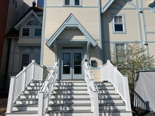 $1,595 1BD/1BA in Saco Renovated Church - H/HW Included - Available July 11th