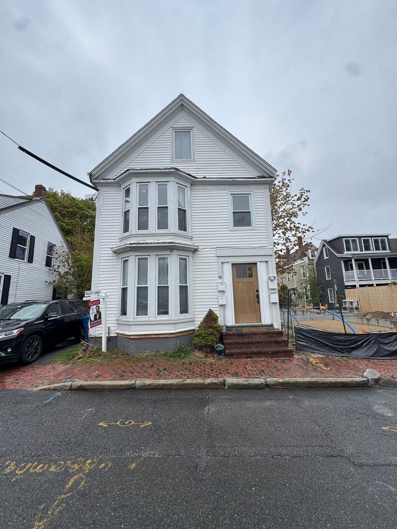 Portland Apartment: 11 Russell Street