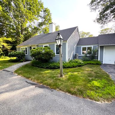 $2,875 2BD/1BA Cape Elizabeth Apartment | Available Now