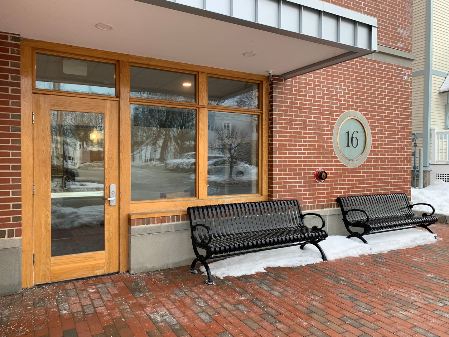 Saco Apartment: 16 Cutts Ave.