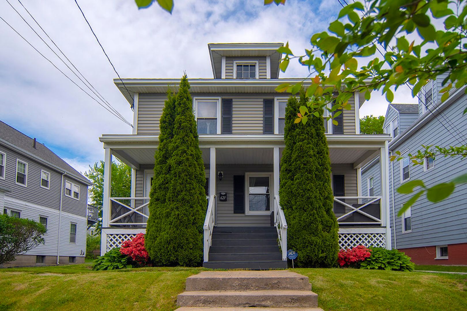 Portland Apartment: 621-623 Washington Ave