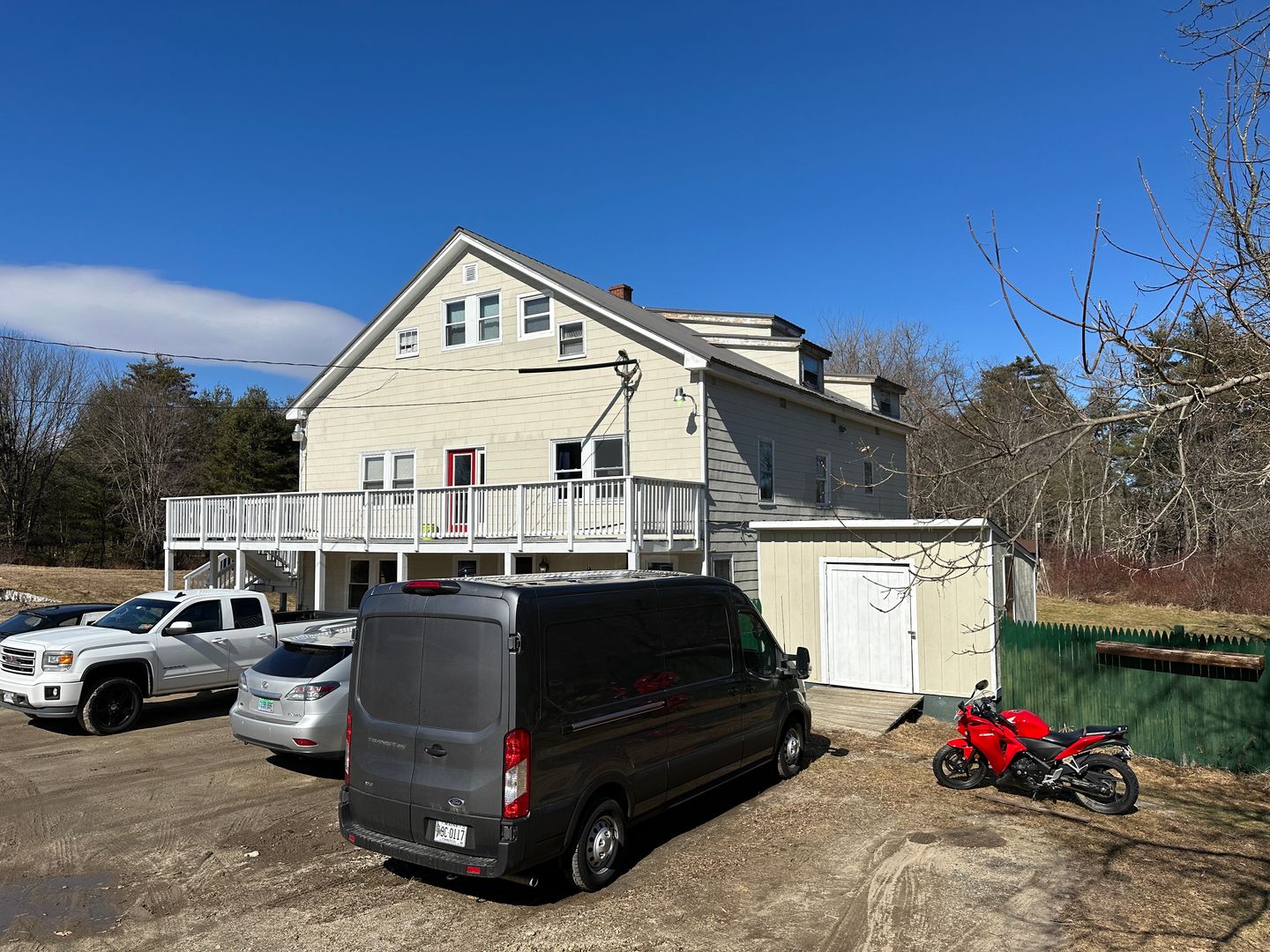 Gorham Apartment: 147 Plummer Road