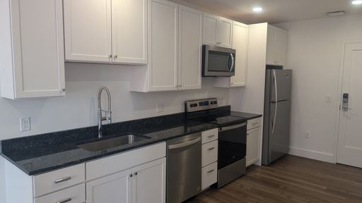 $2,276 - 40 Free Street #301 1BD/1BA ** Work Force Housing | Available Now – photo 1