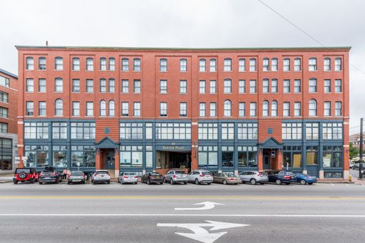 $2,460 - Portland 2BD/2BA Apartment at Baxter Place - H/HW & AC Included, W/D Hookups In-Unit! Available October 10th – photo 1