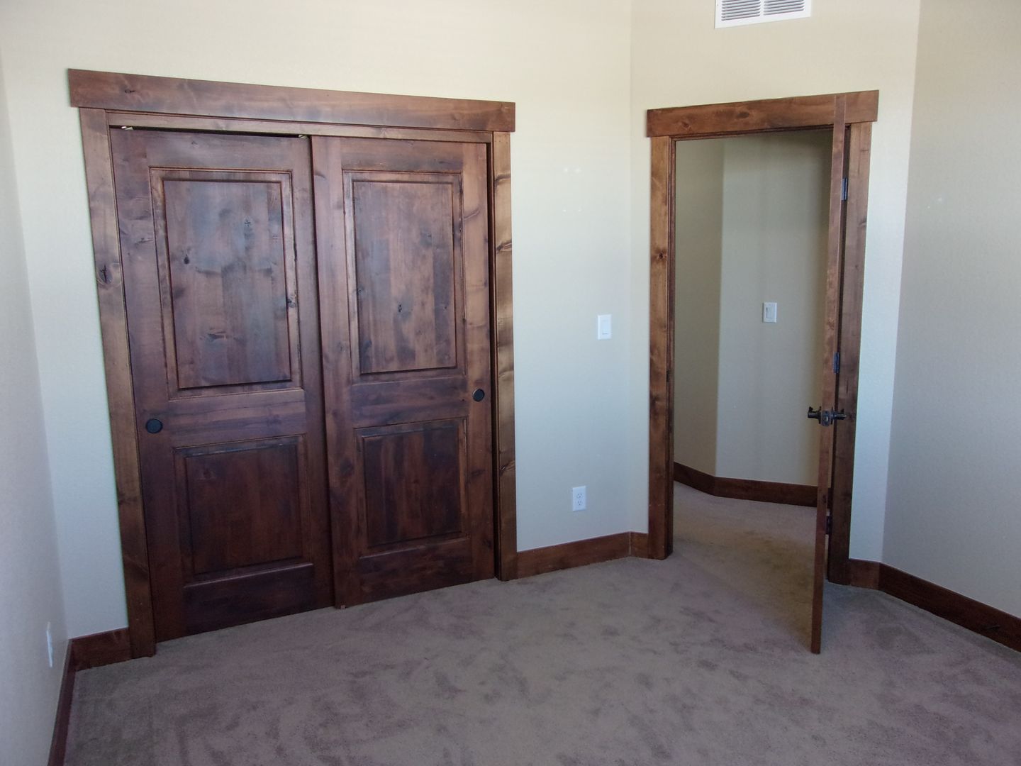 Cheyenne House: 3532 Red Feather Trail