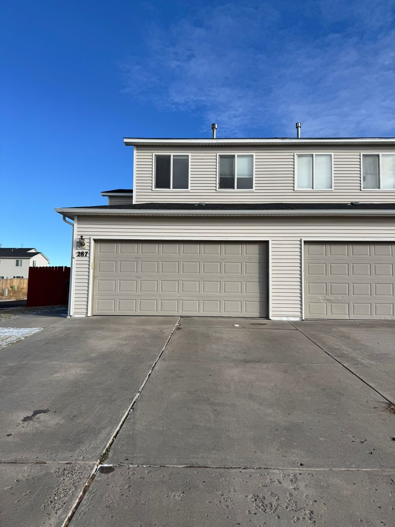 Cheyenne House: 287 Patton Ave