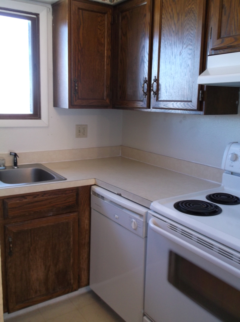 Cheyenne Apartment: 1616 Taft Ave