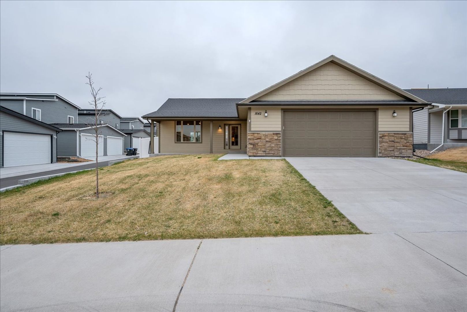 Cheyenne House: 1642 Elsie Jean Trl