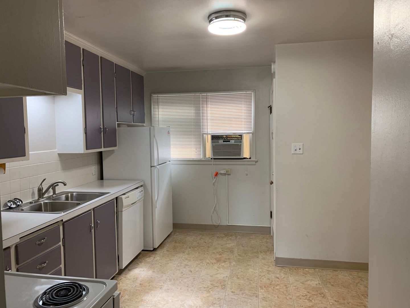 Cheyenne Apartment: 1885 Cherry Court