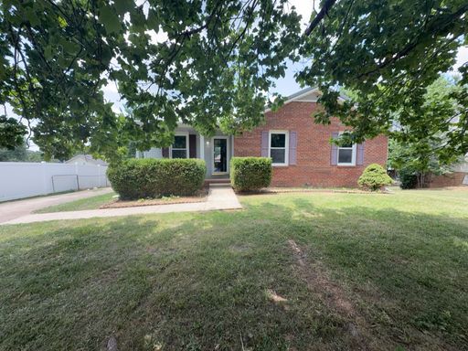 MOVE IN SPECIAL! First Month Free!! - 4 Bedroom, 2.5 Bathroom | Clarksville TN – photo 1