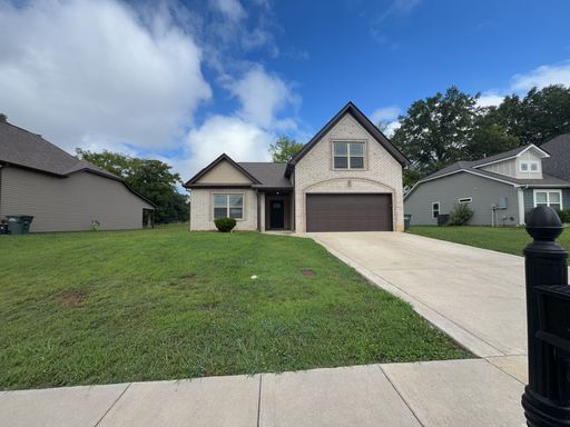 MOVE IN SPECIAL! 50% OFF FIRST MONTHS RENT - 3 Bedroom | 2 Bathroom | Springfield, TN