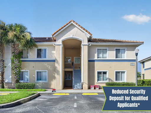 Spacious 3-Bed/2-Bath Condo with Balcony at Villa Del Sol Community! Reduced Security Deposit for Qualified Applicants! – photo 1