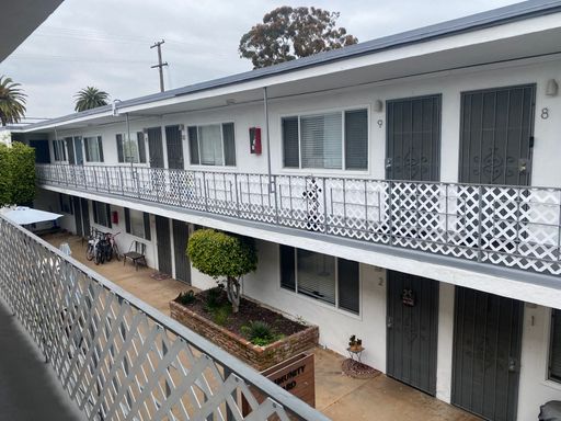 Wilmore Area: 2 Bed/ 1 Ba *MIS $700 OFF FIRST MONTHS RENT (OAC)* – photo 1