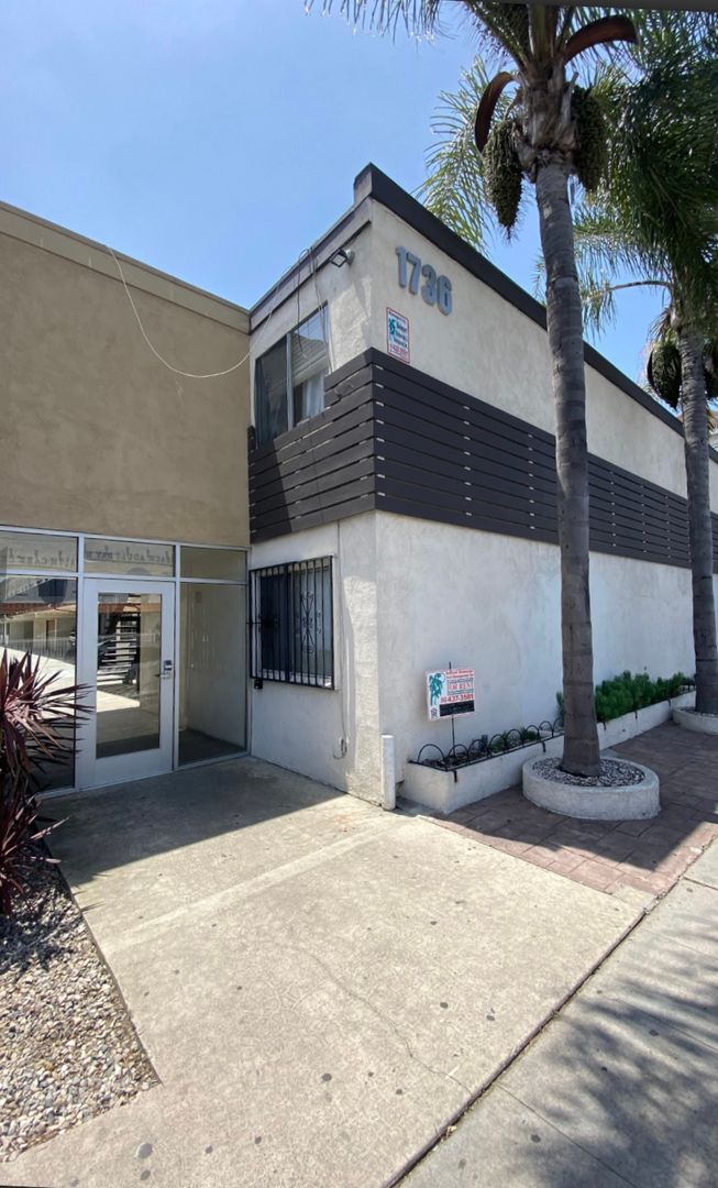 LONG BEACH Apartment: 1736 E. 4TH STREET