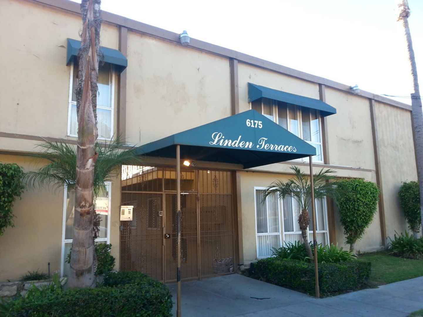 LONG BEACH Apartment: 6175 LINDEN AVE.