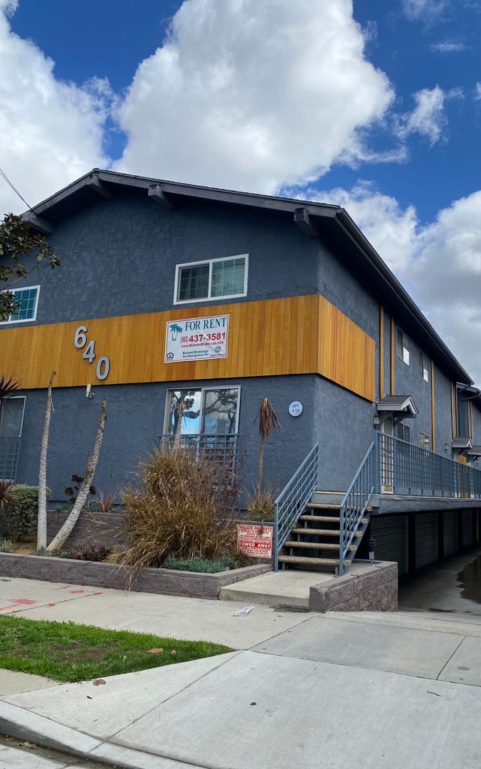 LONG BEACH Apartment: 640 STANLEY AVE.