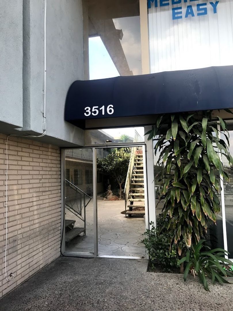 LYNWOOD Apartment: 3516 MARTIN LUTHER KING BLVD