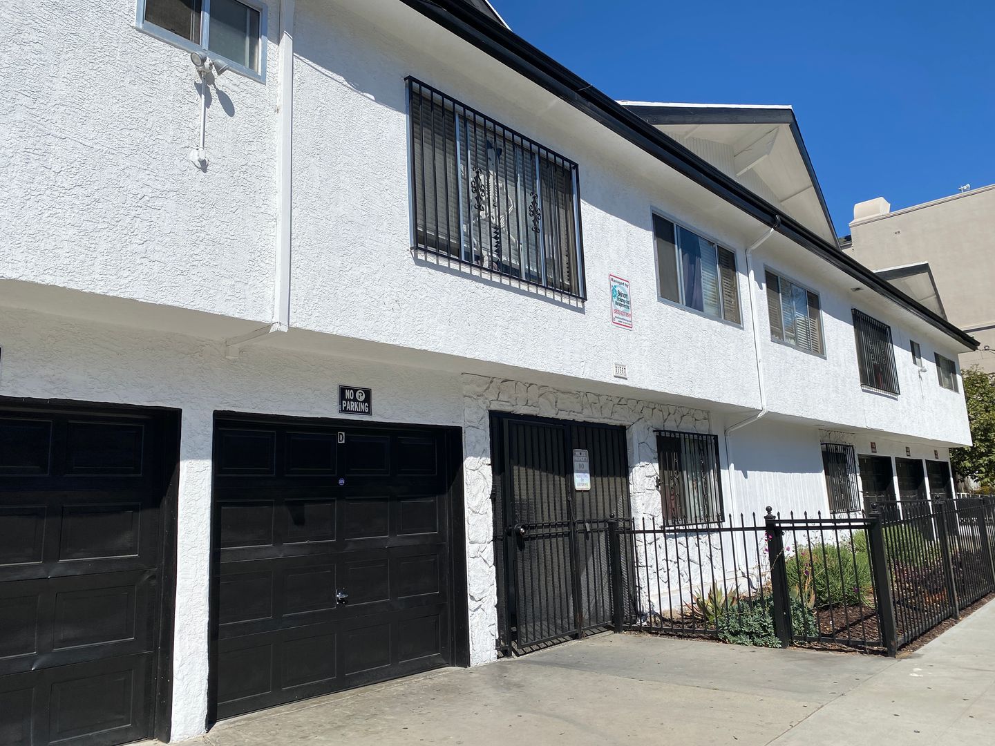 LONG BEACH Apartment: 737 W. 5TH STREET