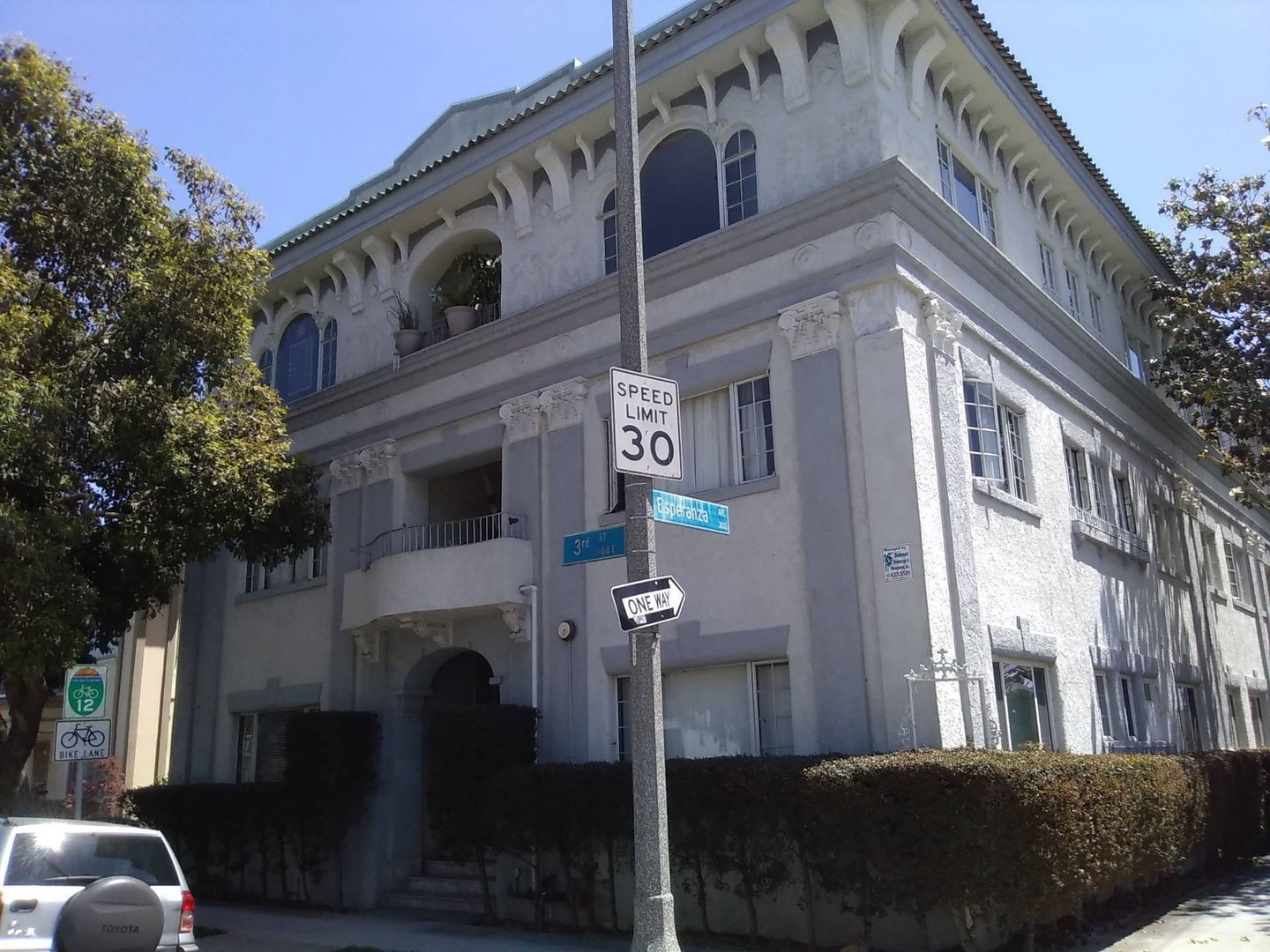 LONG BEACH Apartment: 1302 E. 3RD STREET